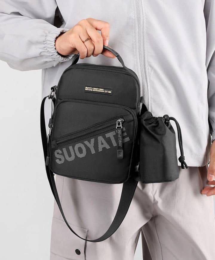 Sac à bandoulière pouvant contenir une bouteille d’eau