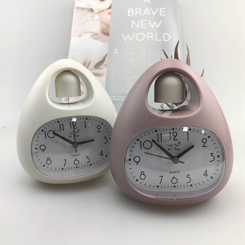 Horloge-réveil à double alarme, analogique et numérique