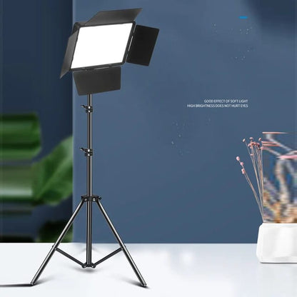 Lampe LED à intensité variable avec trépied
