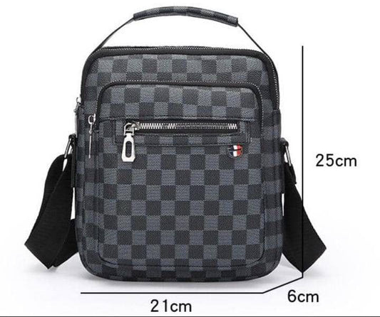 Sac à bandoulière, surface en cuir imperméable